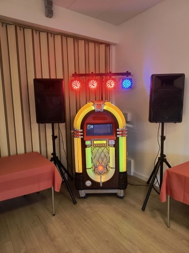 Musik og underholdning til fest og selskab med jukebox og lydanlæg